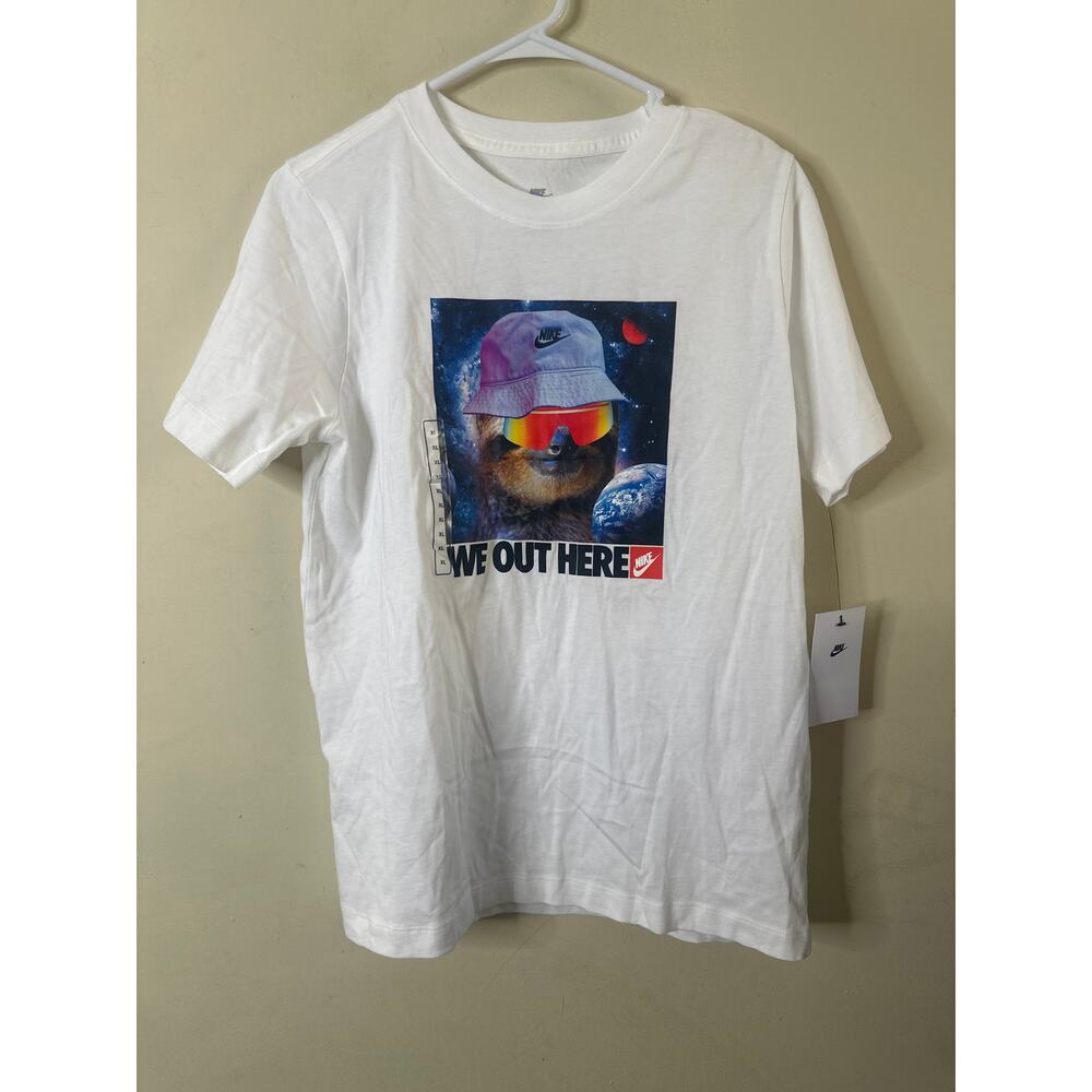 Nike Sportswear Sloth Graphic T-Shirt XL n